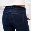 Jeans slim dritti a vita bassa e sinuosi anni ’90 Jeans slim dritti a vita bassa e sinuosi anni ’90