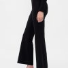 Leggings moderni con piega Leggings moderni con piega