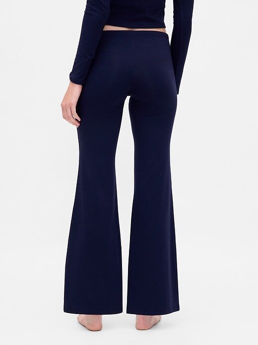 Leggings moderni con piega Leggings moderni con piega