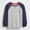 Maglia girocollo testurizzata per neonati e bambini piccoli Maglia girocollo testurizzata per neonati e bambini piccoli