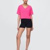 Maglietta corta con scollo a V GapFit Breathe