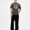Maglietta Gap × Disney con teschio The Nightmare Before Christmas di Tim Burton Maglietta Gap × Disney con teschio The Nightmare Before Christmas di Tim Burton