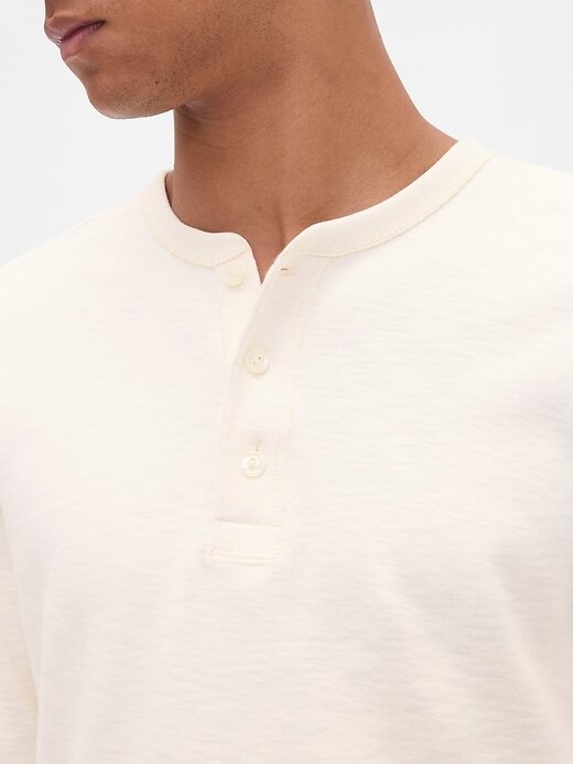 Maglietta Henley a doppia maglia Maglietta Henley a doppia maglia