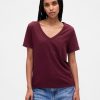 Maglietta VintageSoft in cotone biologico con scollo a V Maglietta VintageSoft in cotone biologico con scollo a V