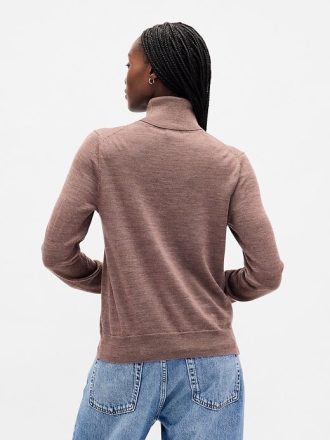 Maglione a collo alto in lana merino