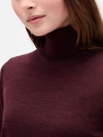 Maglione a collo alto in lana merino