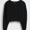 Maglione corto all’uncinetto con scollo a barca