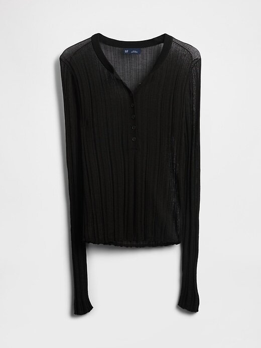 Maglione Henley a coste trasparenti Maglione Henley a coste trasparenti