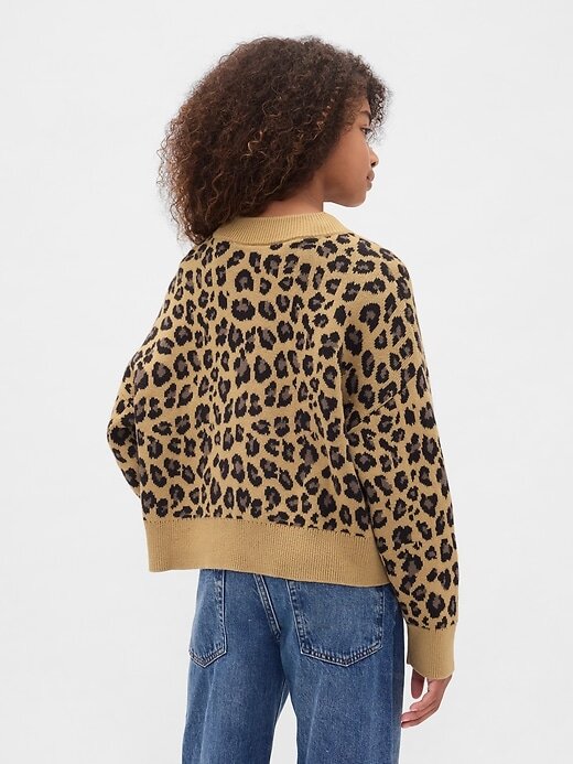 Maglione squadrato con scollo a V per bambini Maglione squadrato con scollo a V per bambini
