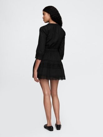 Mini abito con pizzo