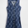 Mini abito in denim scozzese con scollo a V Mini abito in denim scozzese con scollo a V