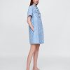 Mini abito popover floreale in denim ultra morbido Mini abito popover floreale in denim ultra morbido