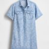 Mini abito popover floreale in denim ultra morbido Mini abito popover floreale in denim ultra morbido