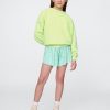 Pantaloncini da corsa con orlo a farfalla per bambini Pantaloncini da corsa con orlo a farfalla per bambini