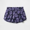 Pantaloncini da corsa per bambini ad asciugatura rapida con orlo a farfalla