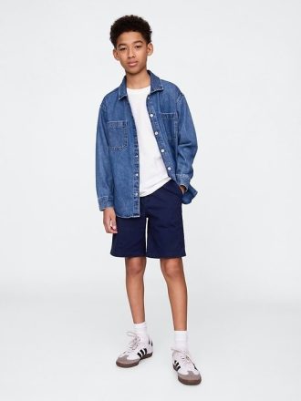 Pantaloncini kaki rilassati da 7″ per bambini