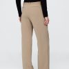 Pantaloni a gamba larga con pieghe a vita bassa 365 Pantaloni a gamba larga con pieghe a vita bassa 365