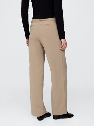 Pantaloni a gamba larga con pieghe a vita bassa 365