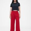 Pantaloni a gamba larga con pieghe a vita bassa 365 Pantaloni a gamba larga con pieghe a vita bassa 365