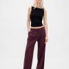 Pantaloni a gamba larga con pieghe a vita bassa 365 Pantaloni a gamba larga con pieghe a vita bassa 365
