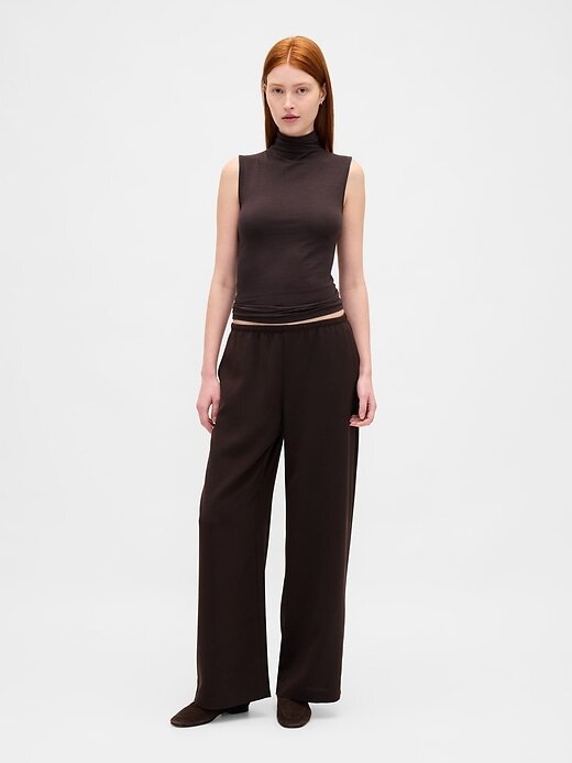 Pantaloni a gamba larga facili Pantaloni a gamba larga facili