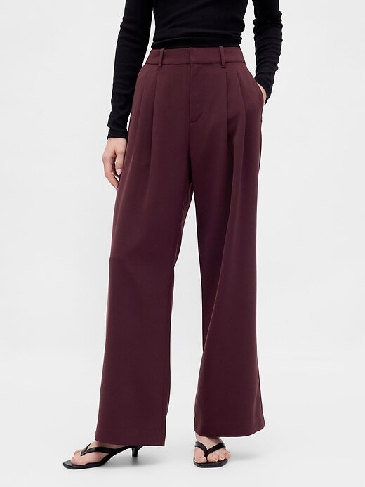 Pantaloni a pieghe a vita alta 365 Pantaloni a pieghe a vita alta 365