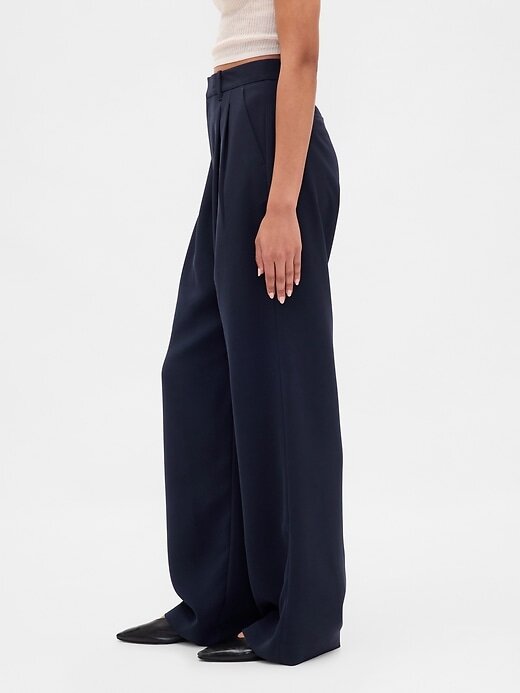 Pantaloni a pieghe a vita alta 365 Pantaloni a pieghe a vita alta 365