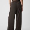 Pantaloni a pieghe a vita alta 365 Pantaloni a pieghe a vita alta 365