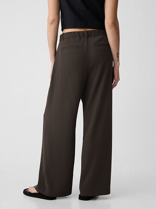 Pantaloni a pieghe a vita alta 365 Pantaloni a pieghe a vita alta 365