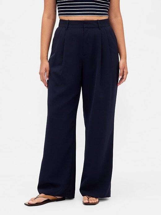 Pantaloni a pieghe a vita alta Curvy 365 Pantaloni a pieghe a vita alta Curvy 365