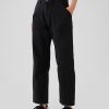 Pantaloni a vita media in twill Pantaloni a vita media in twill