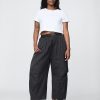 Pantaloni a vita media in twill Pantaloni a vita media in twill