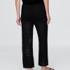 Pantaloni alla caviglia all’uncinetto in 100% cotone Pantaloni alla caviglia all’uncinetto in 100% cotone