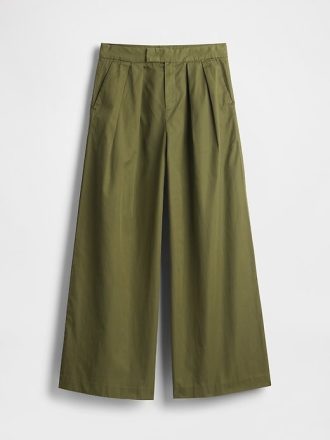 Pantaloni cachi a gamba larga con pieghe in twill a vita alta