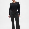 Pantaloni cachi a vita bassa Pantaloni cachi a vita bassa