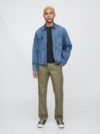 Pantaloni cachi dritti moderni