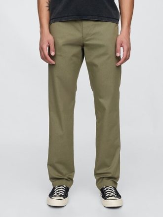 Pantaloni cachi dritti moderni