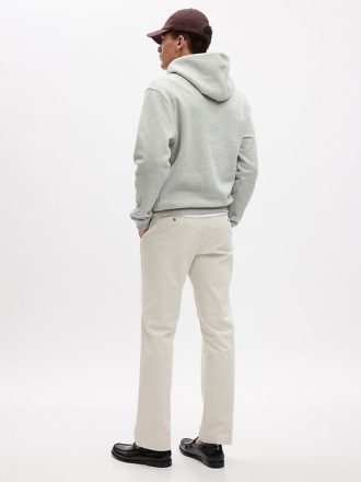 Pantaloni cachi dritti moderni