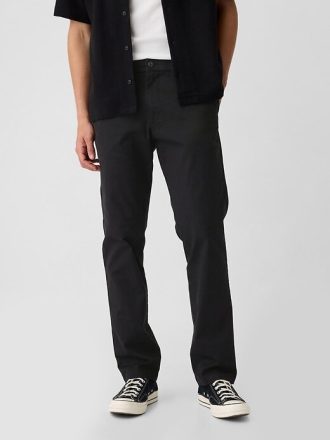 Pantaloni cachi dritti moderni
