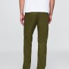 Pantaloni cachi dritti moderni Pantaloni cachi dritti moderni