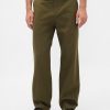 Pantaloni cachi larghi moderni Pantaloni cachi larghi moderni