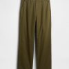 Pantaloni cachi larghi moderni Pantaloni cachi larghi moderni