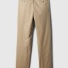 Pantaloni cachi moderni dalla vestibilità rilassata Pantaloni cachi moderni dalla vestibilità rilassata