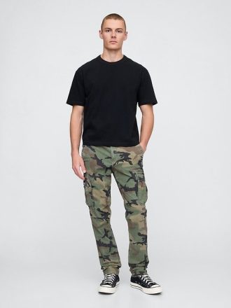 Pantaloni cargo