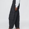 Pantaloni cargo a vita media Pantaloni cargo a vita media