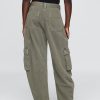 Pantaloni cargo a vita media Pantaloni cargo a vita media