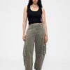 Pantaloni cargo a vita media Pantaloni cargo a vita media