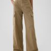 Pantaloni cargo larghi color cachi a vita media Pantaloni cargo larghi color cachi a vita media