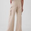 Pantaloni cargo larghi color cachi a vita media Pantaloni cargo larghi color cachi a vita media