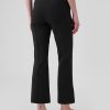 Pantaloni crop a vita alta in maglia doppia Pantaloni crop a vita alta in maglia doppia